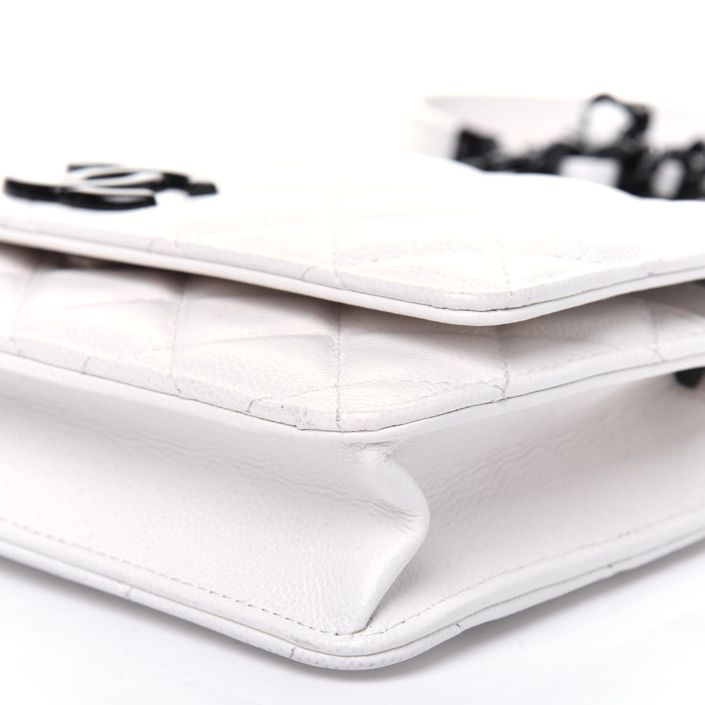 Caviar Quilted My Everything Wallet On Chain WOC White