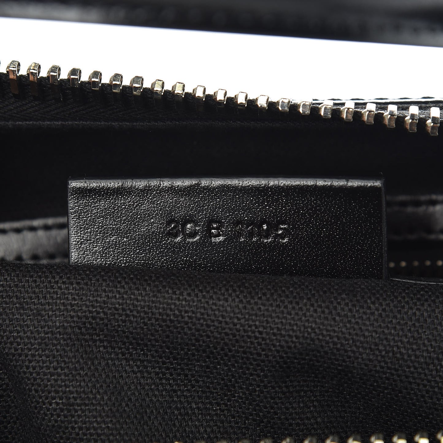 Shiny Lord Calfskin Medium Antigona Black