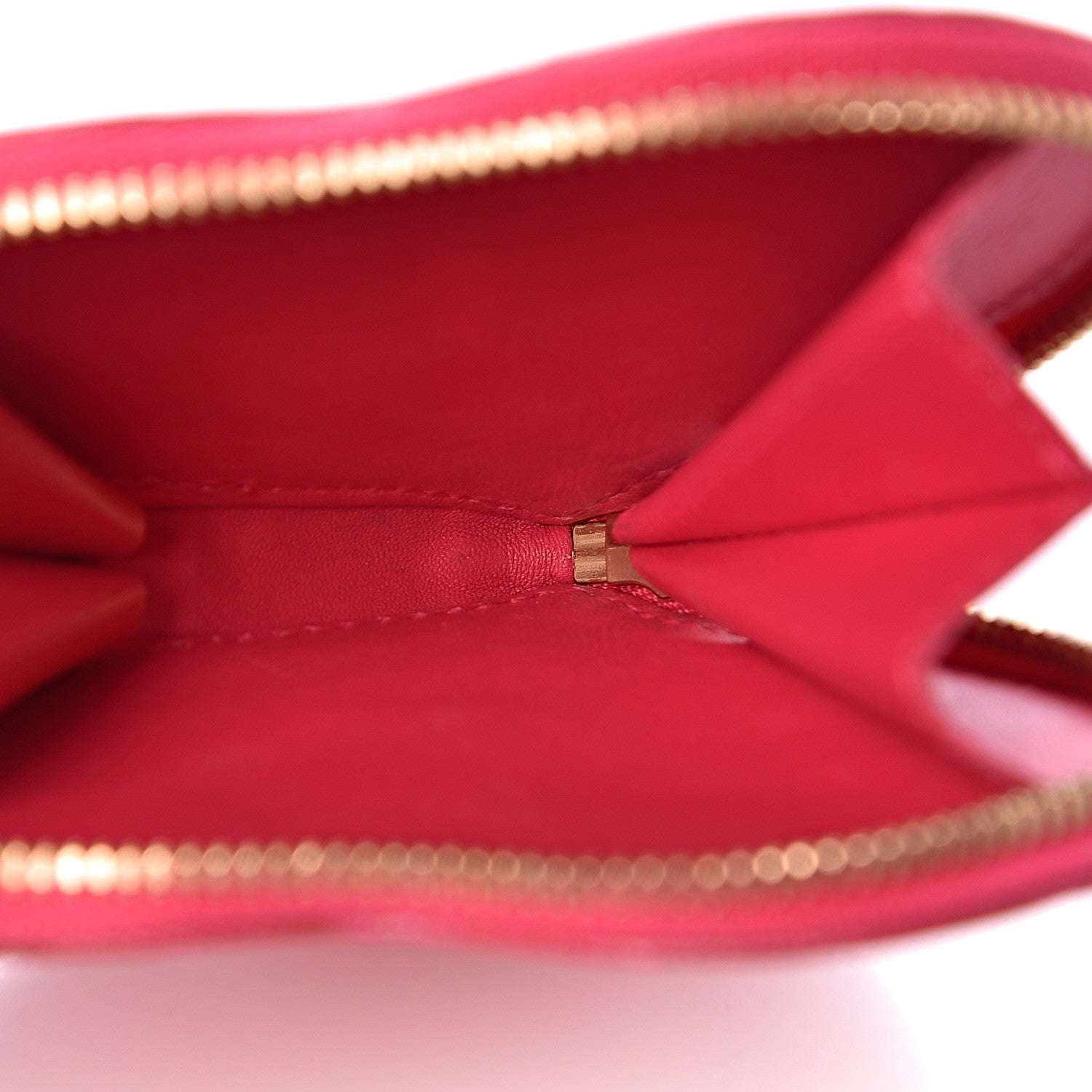 Louis Vuitton Vernis Heart Coin Purse Rose Pop 5 of 9