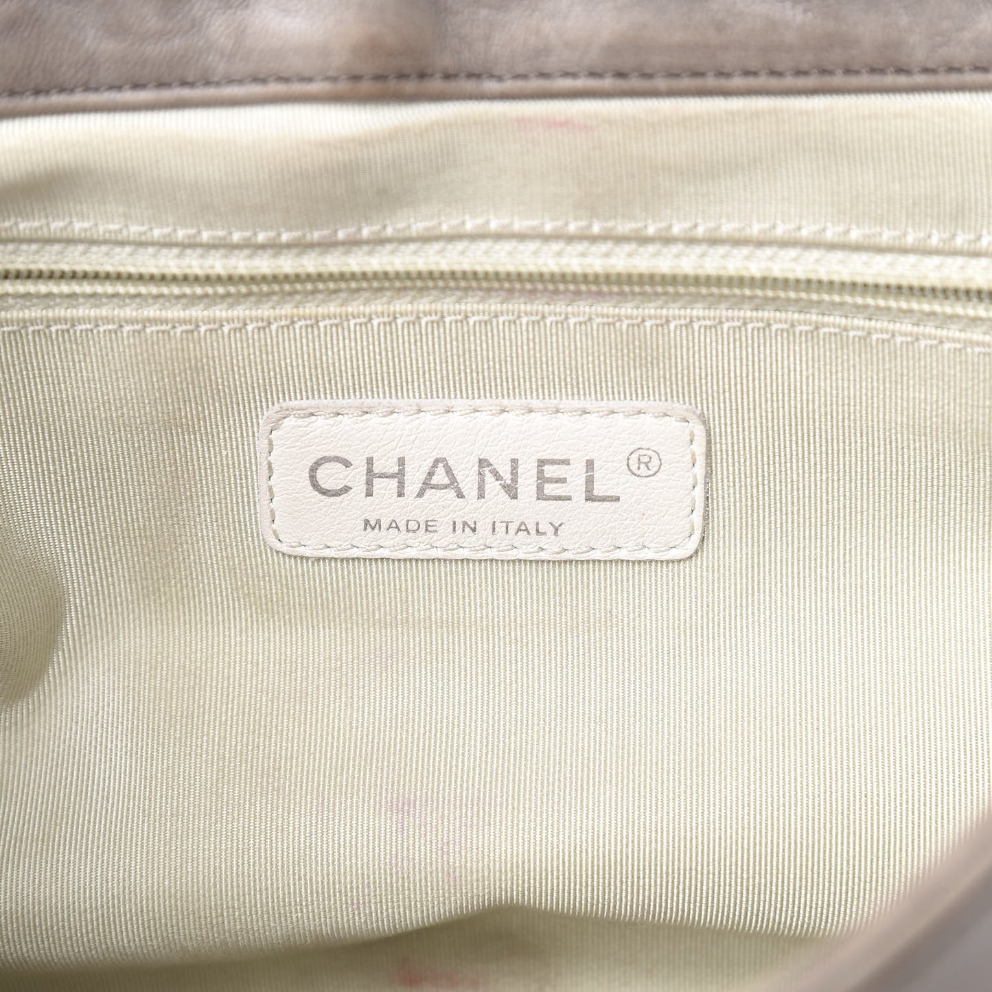 Washed Lambskin Quilted Medium Chain Around Messenger Taupe