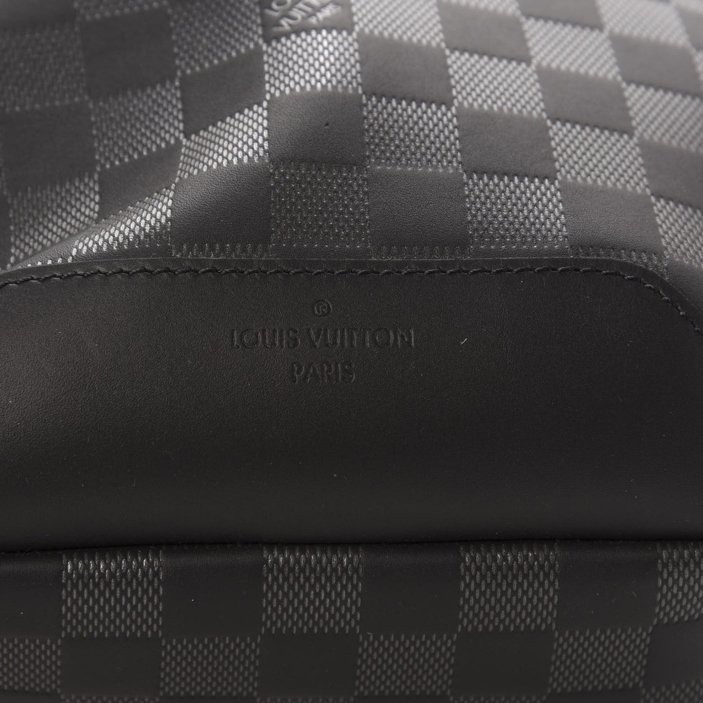 Damier Infini Avenue Sling Bag Onyx Silver