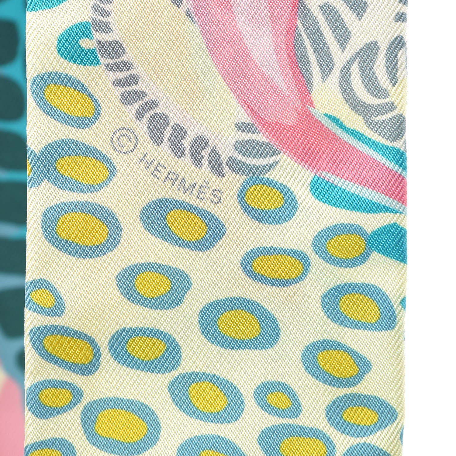Hermes Silk Under The Waves Twilly Vert D Eau Jaune Soufre Rose 4 of 5