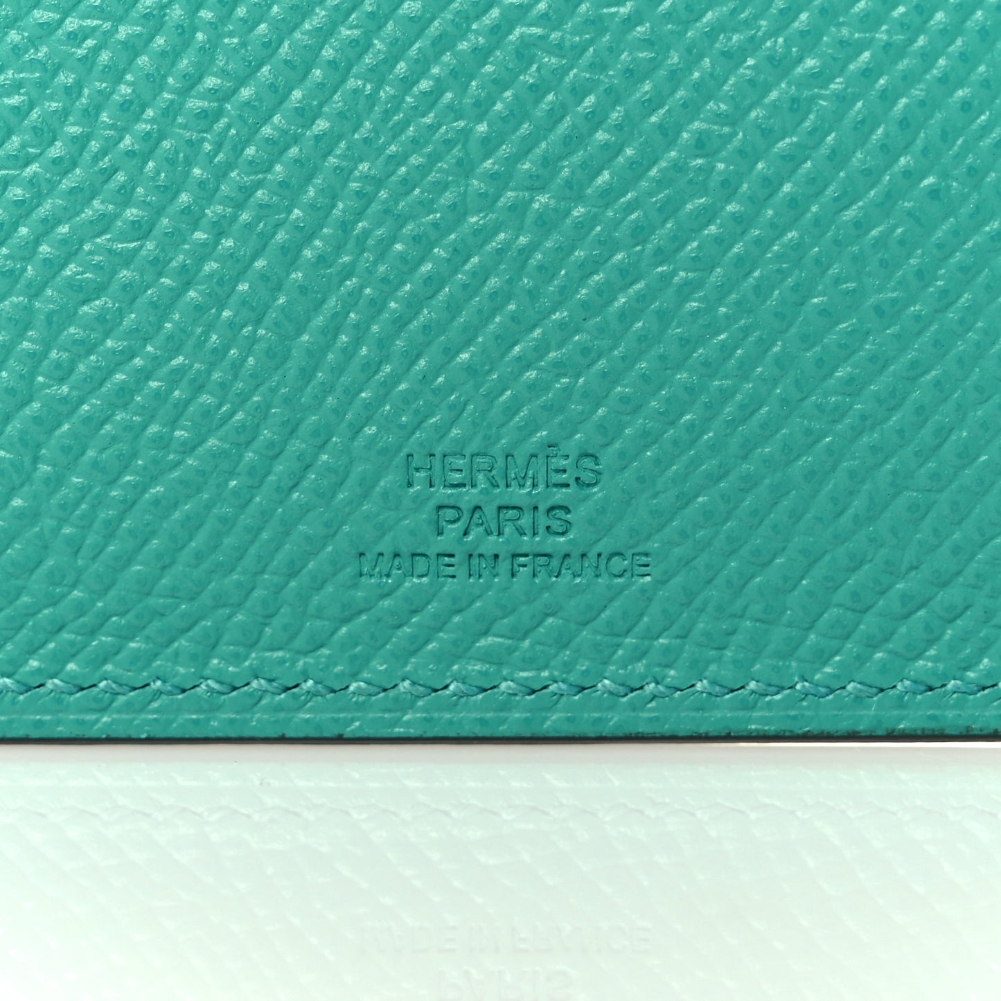 Epsom Tarmac PM Passport Holder Vert Verone