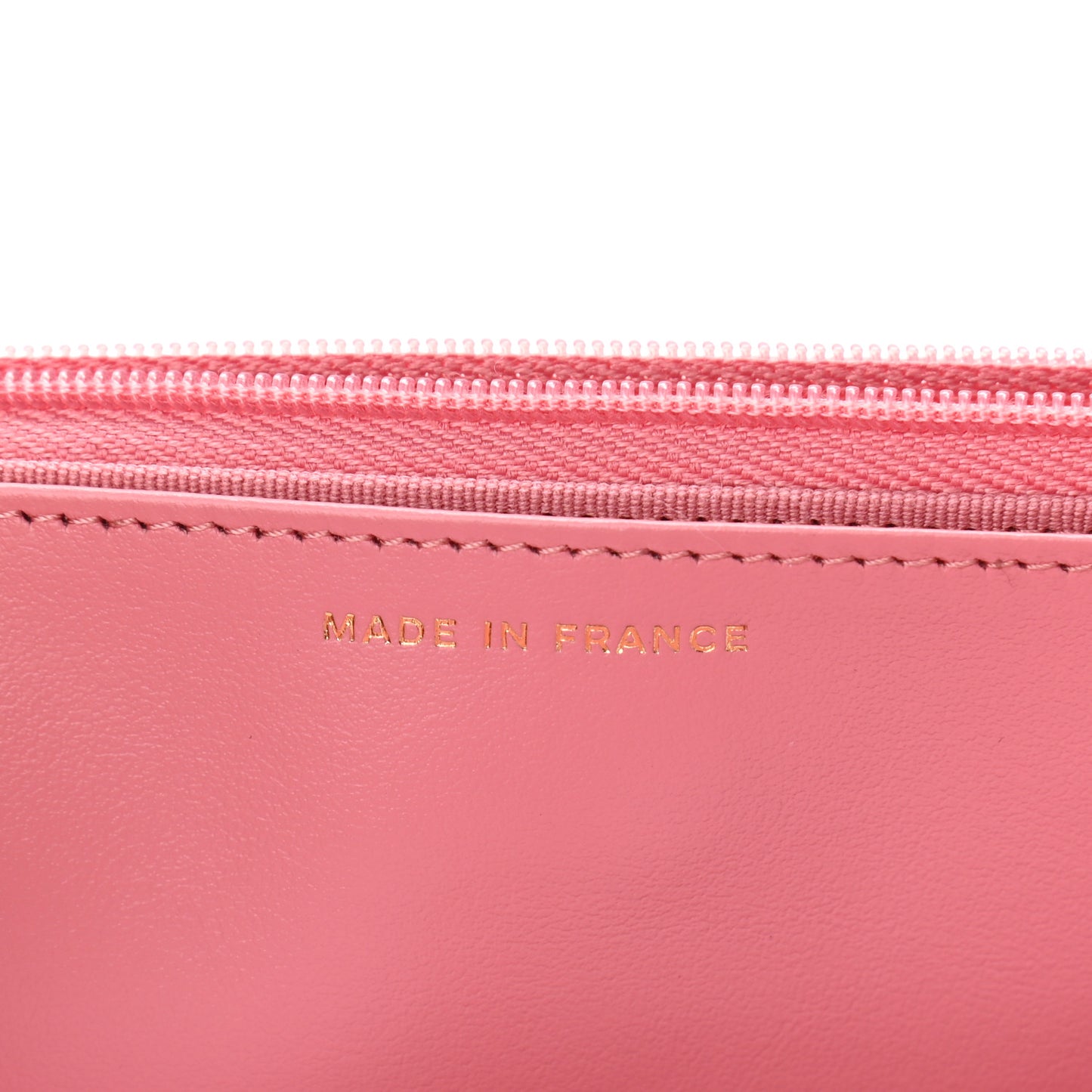 Caviar Quilted Wallet On Chain WOC Dark Pink