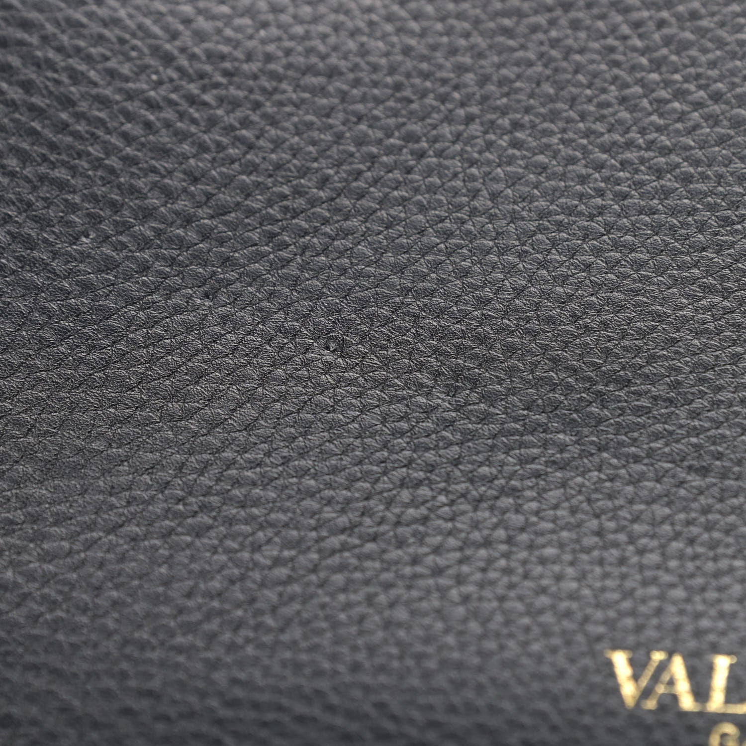 Valentino Garavani Pebbled Calfskin Medium Rockstud Flap Saddle Bag Black 8 of 9