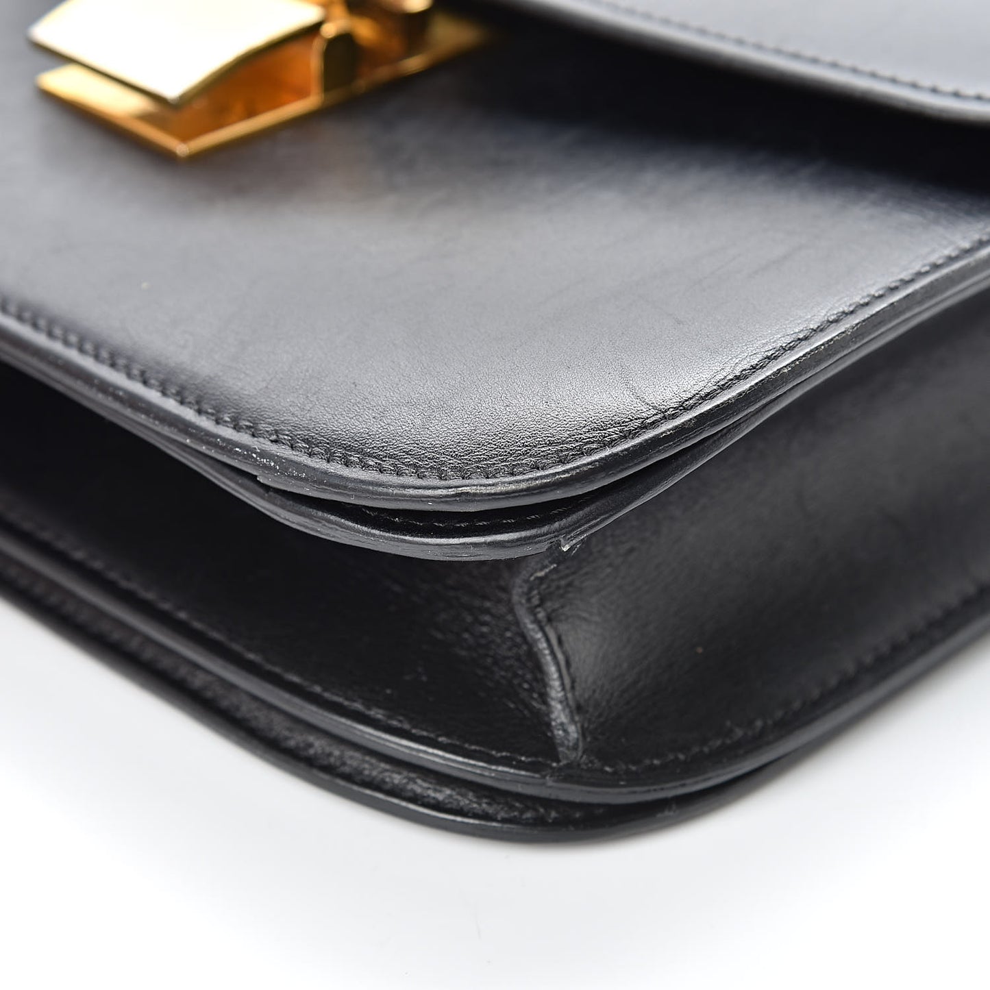 Box Calfskin Medium Classic Box Flap Bag Black