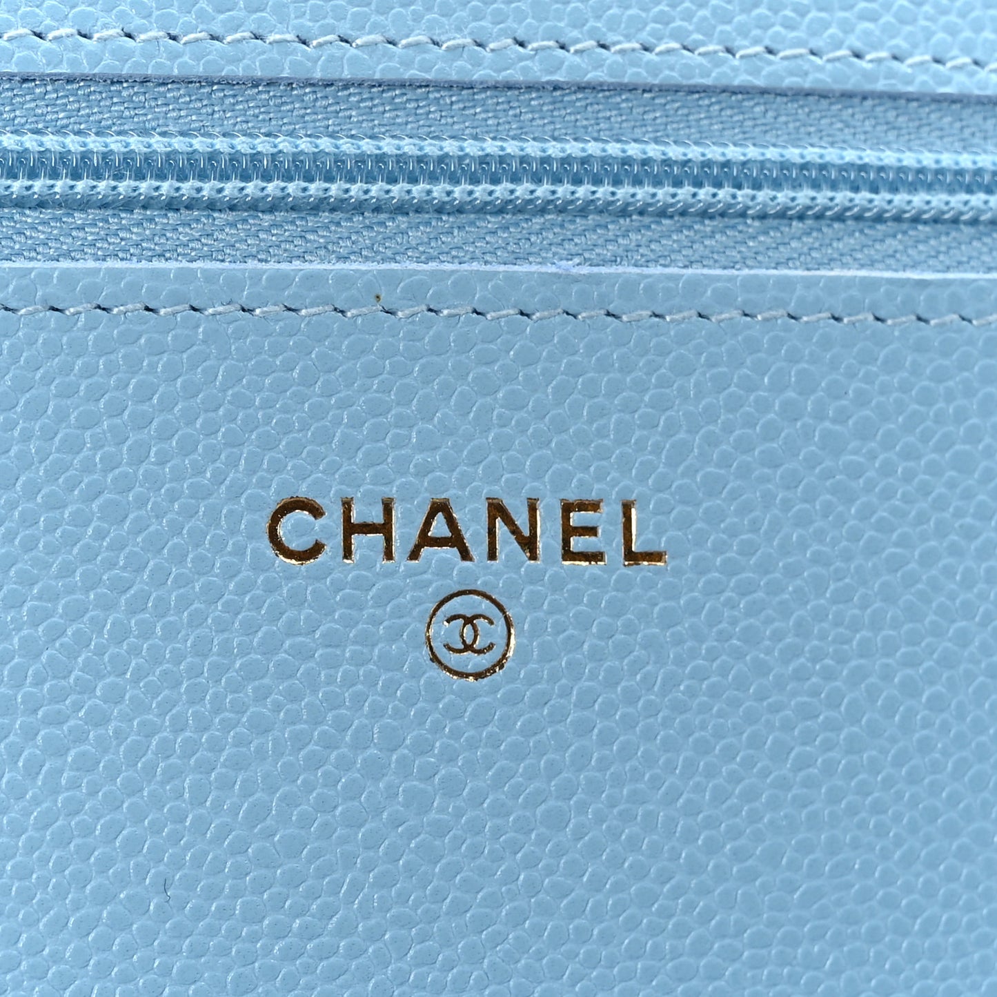 Caviar Quilted Wallet on Chain WOC Light Blue