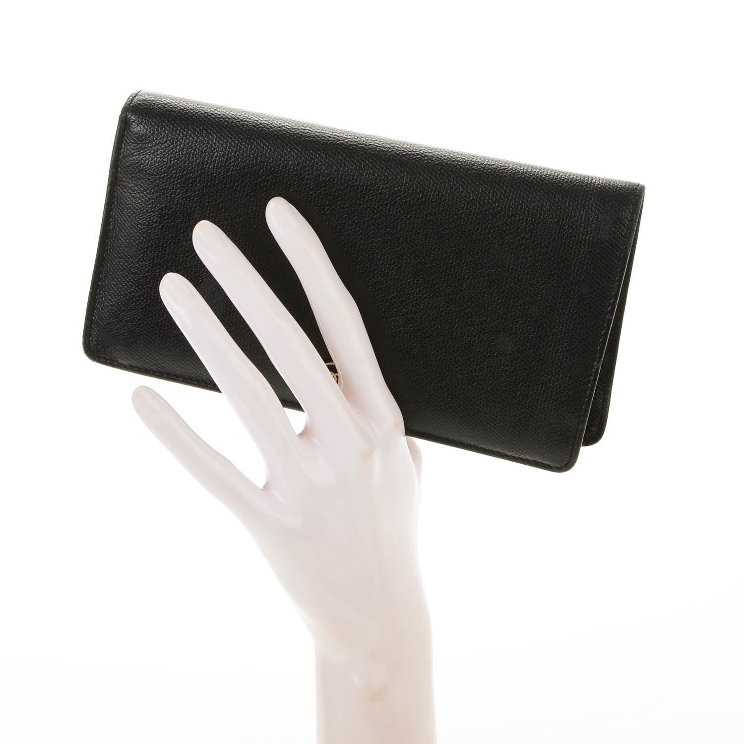 Chanel Grained Calfskin CC Button Yen Wallet Black 2 of 8