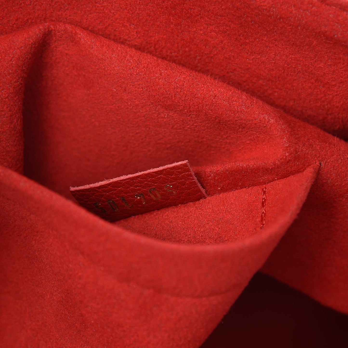 Monogram Gaia Cherry