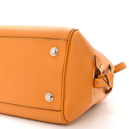 Louis Vuitton Veau Nuage Milla PM Safran 9 of 11