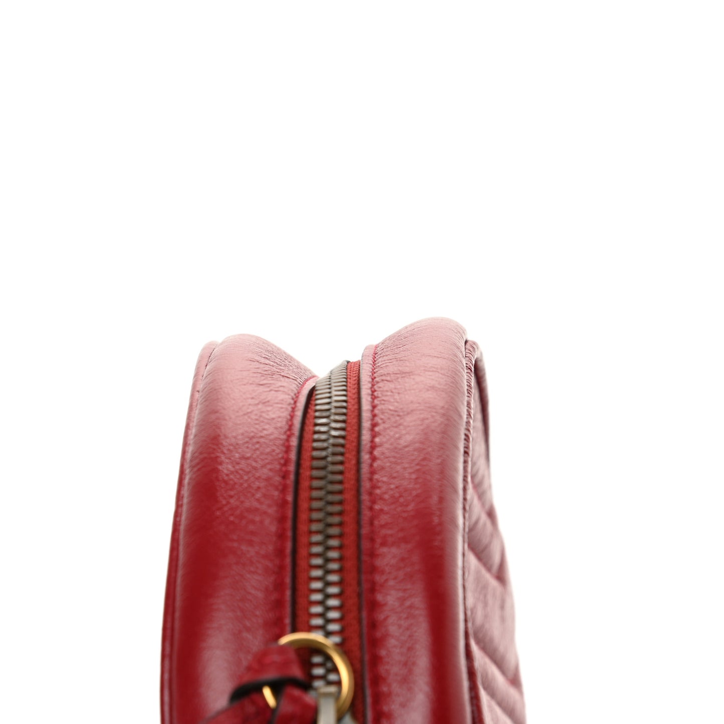 Glazed Calfskin Matelasse Heart Mini GG Marmont Round Shoulder Bag Romantic Cerise