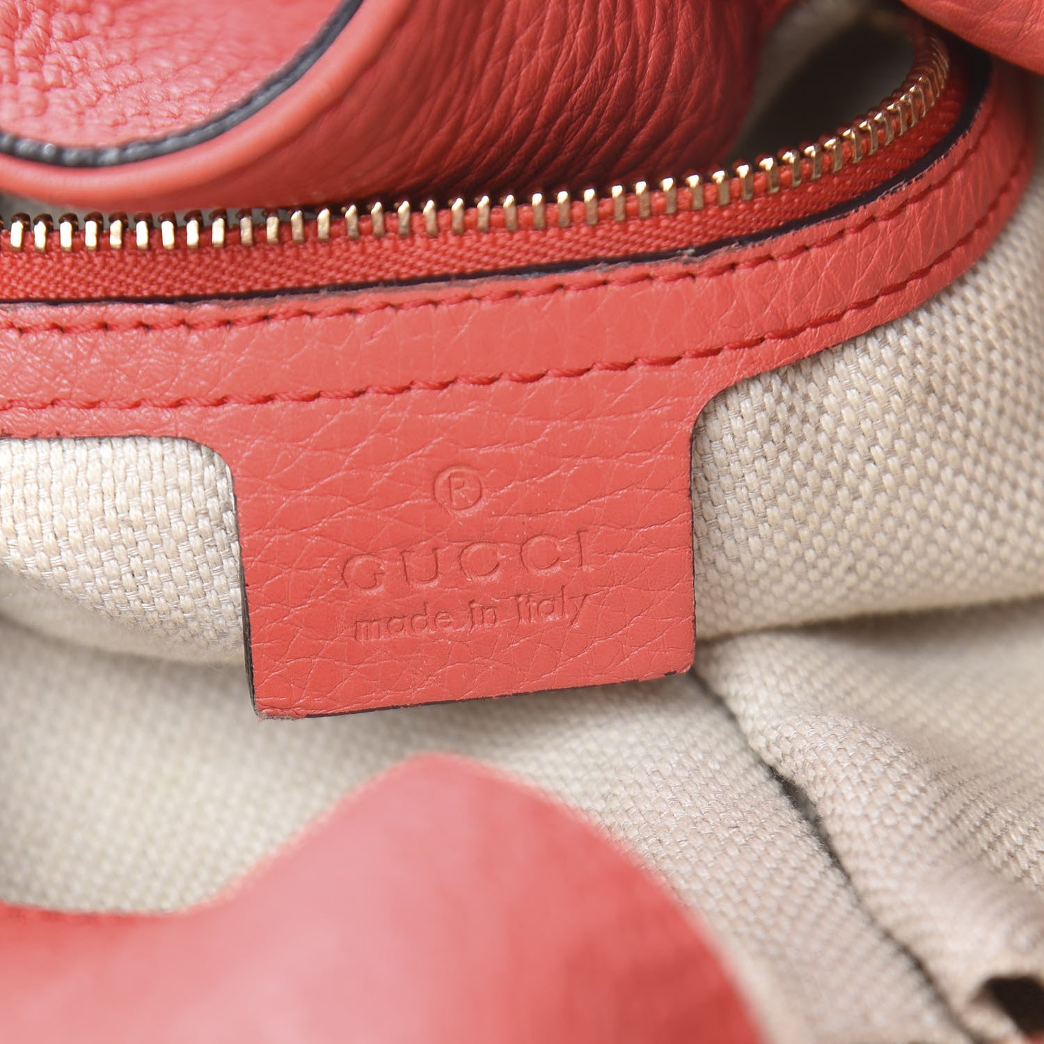 Gucci Pebbled Calfskin Medium Soho Chain Shoulder Bag Begonia Pink 6 of 16