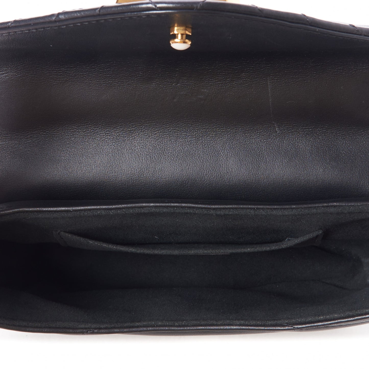 Calfskin New Wave Chain PM Black