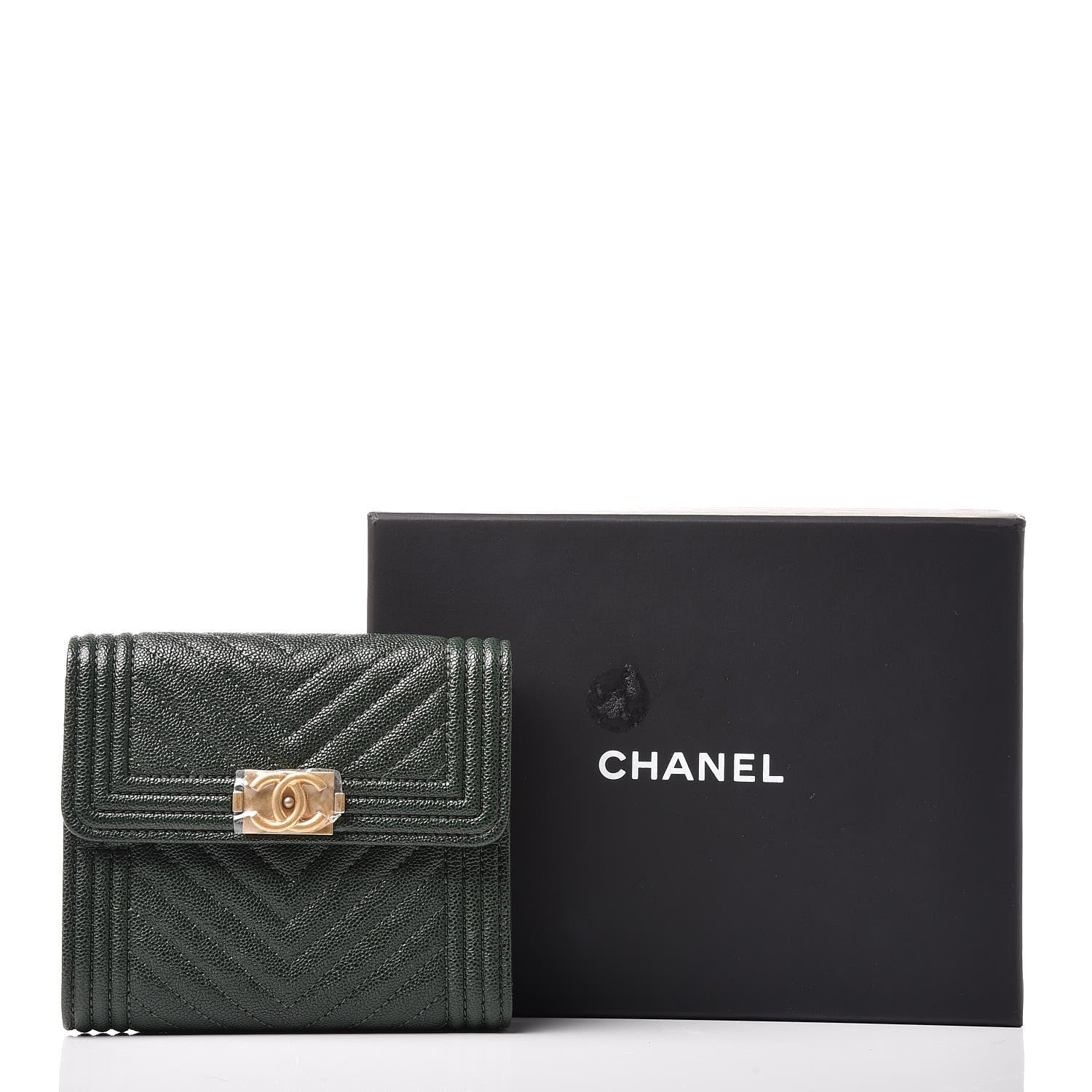 Chanel Caviar Chevron Quilted Boy Compact Wallet Dark Green 12 of 12