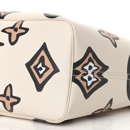 Louis Vuitton Monogram Giant Wild At Heart Neverfull MM Creme 8 of 8