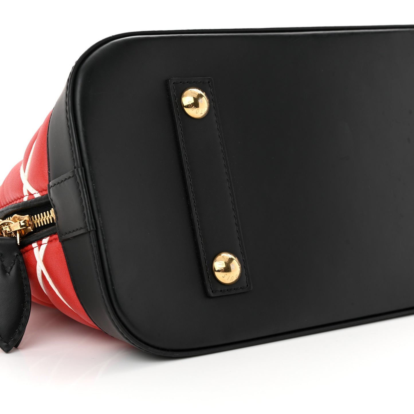 Lambskin Malletage Alma PM Red