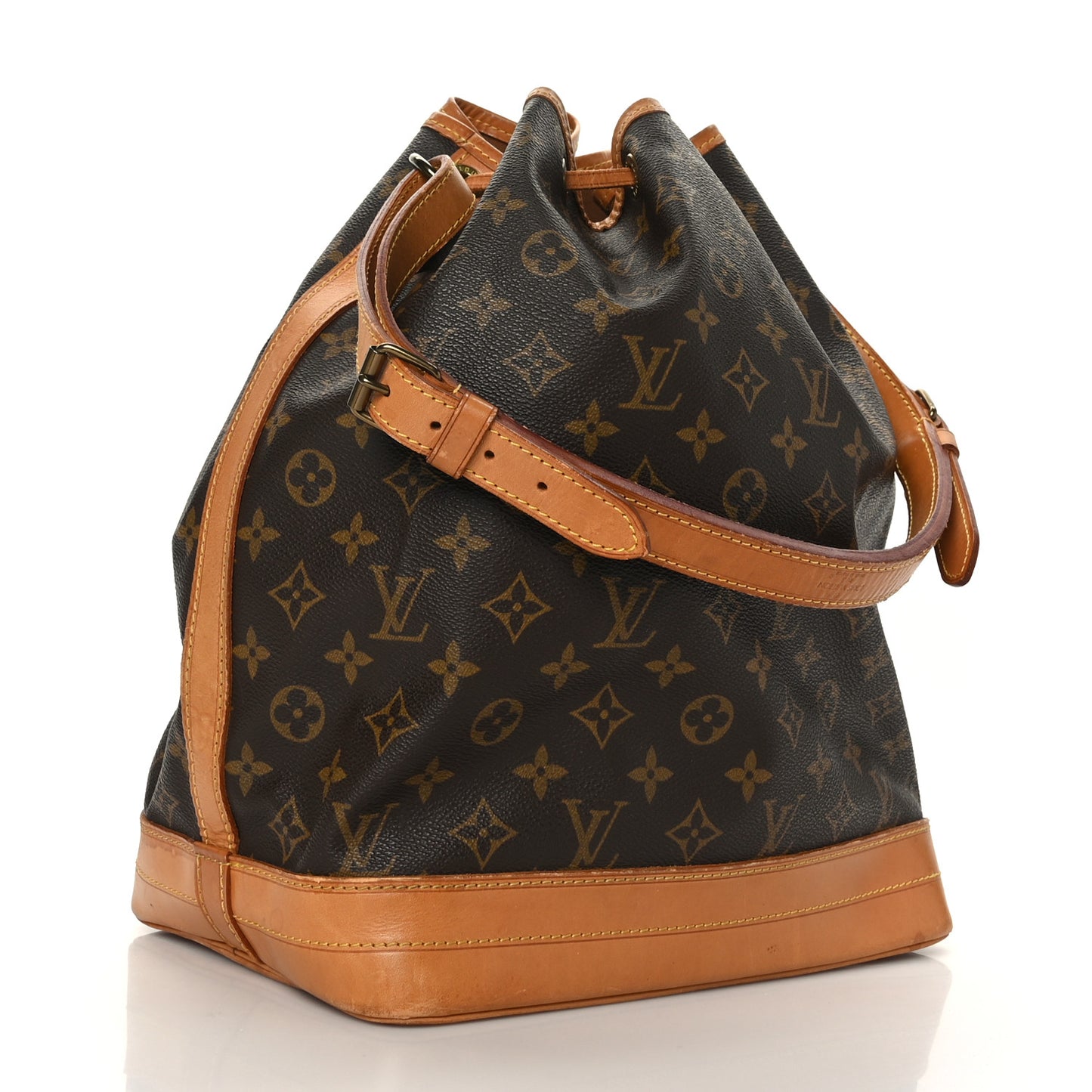 Monogram Noe