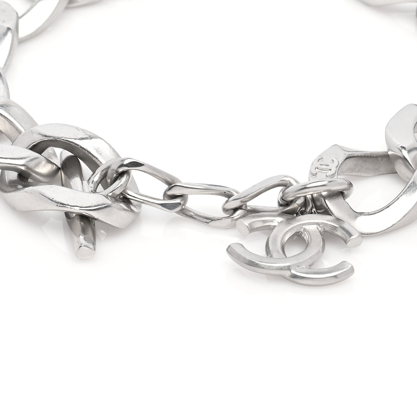 Chain Link CC Choker Necklace Silver