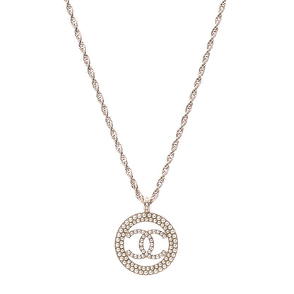 Chanel Pearl CC Round Pendant Necklace Gold 1 of 5