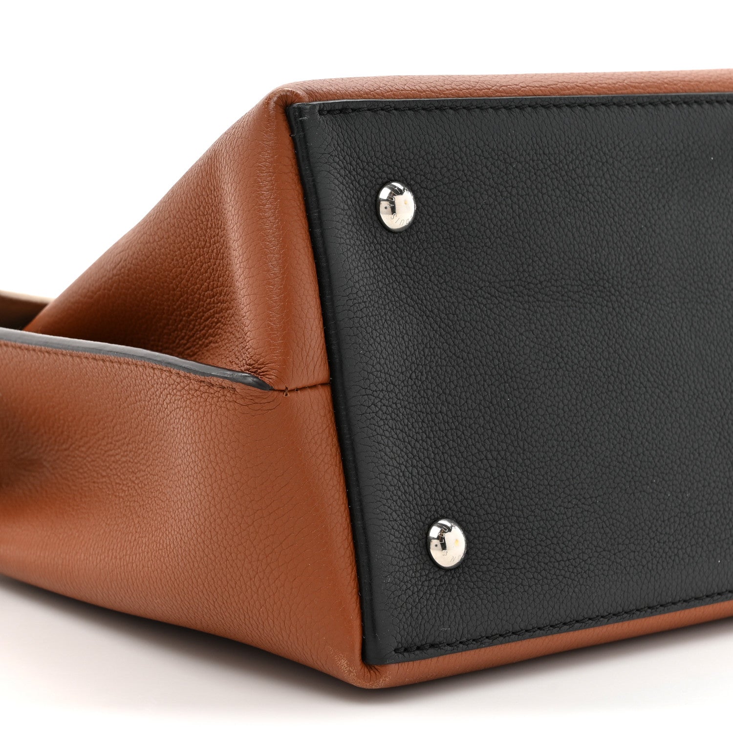 Louis Vuitton Soft Calfskin Lockme Ever BB Carmel Quartz Black 9 of 15
