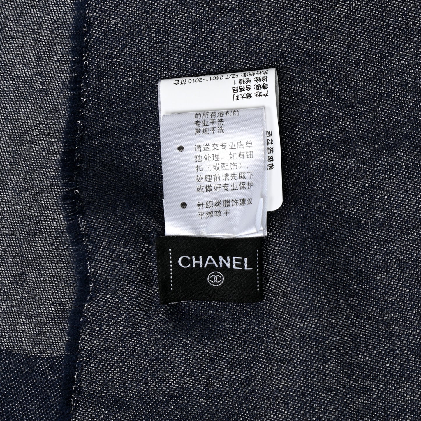 Cashmere CC Logo Stole Navy Grey