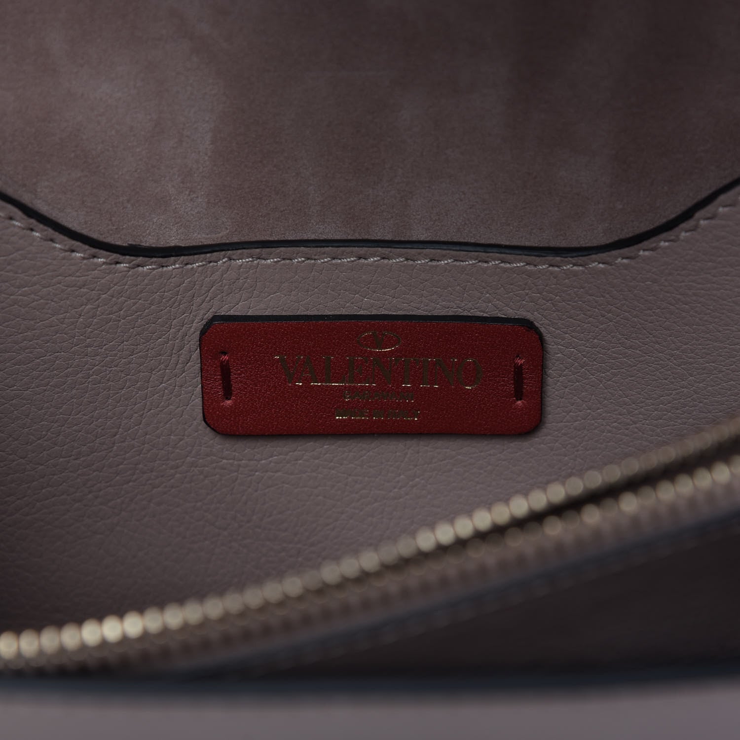 Valentino Garavani Vitello Small Rockstud No Limit Shoulder Bag Poudre 8 of 8
