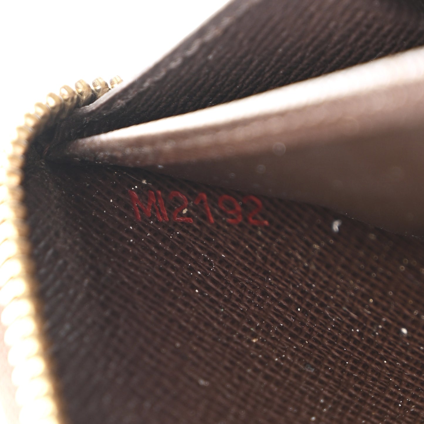 Damier Ebene Zippy Wallet