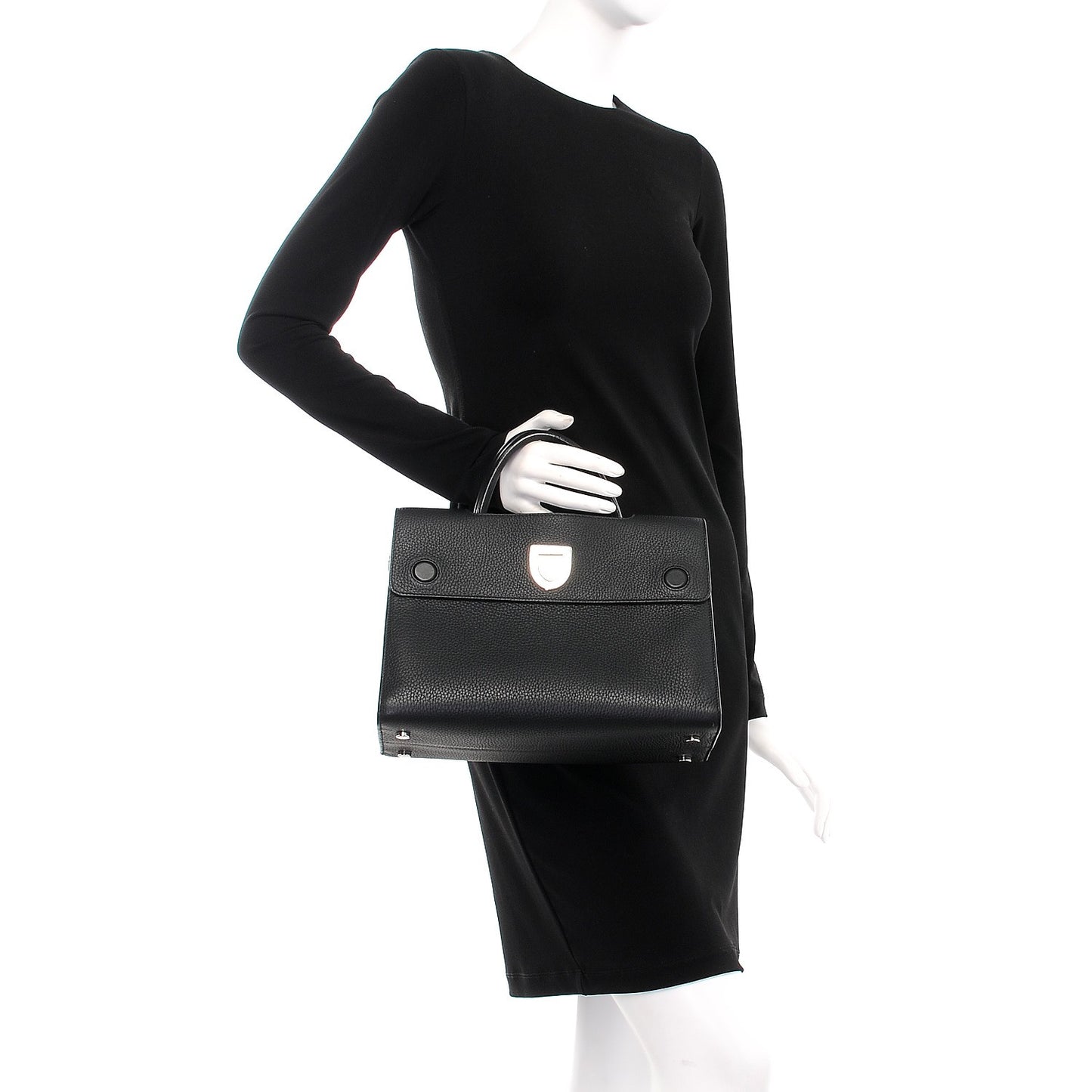 Grained Calfskin Medium Diorever Flap Black