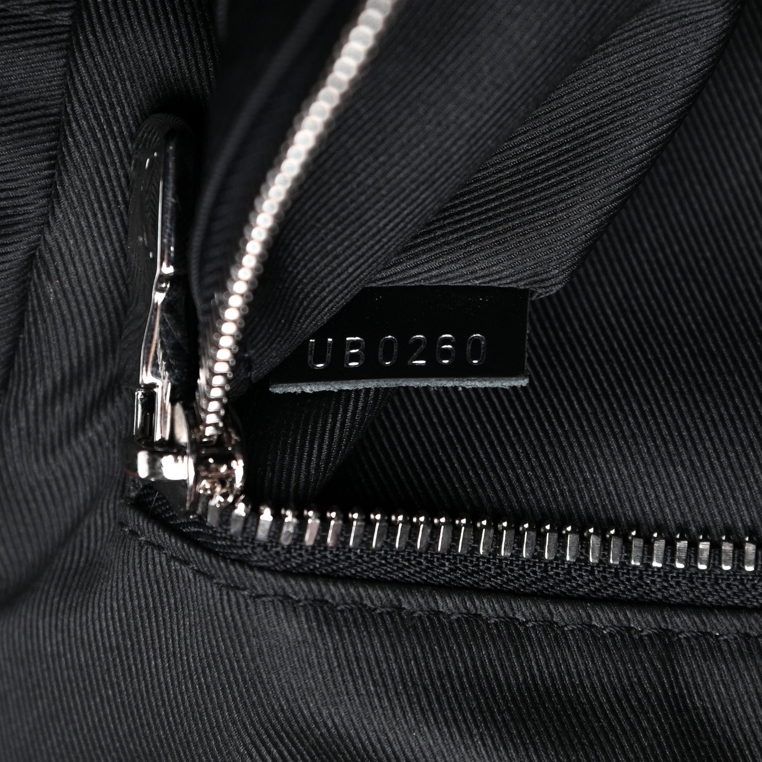 Louis Vuitton Damier Graphite Porte-Documents Business MM 7 of 10