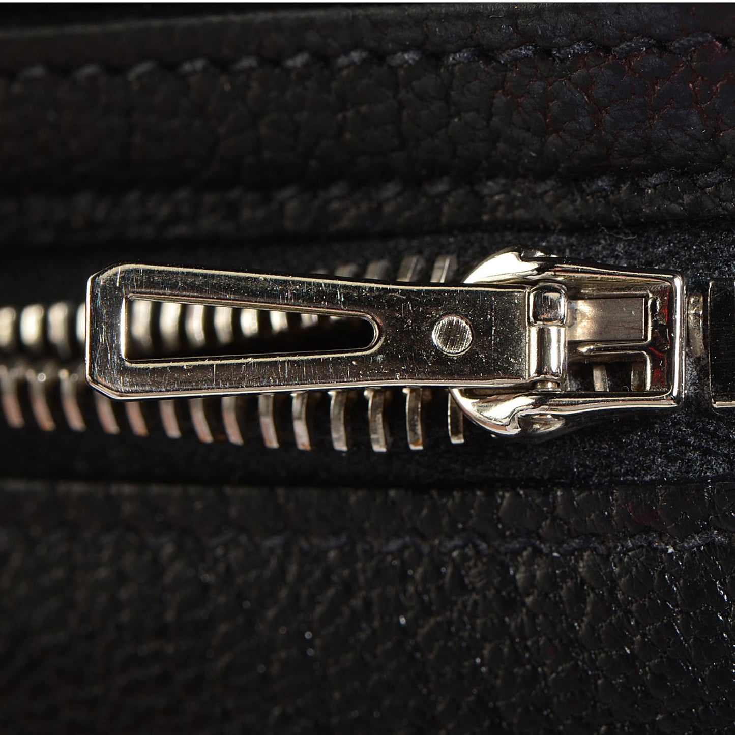 Chevre Mysore Bearn Gusset Wallet Black