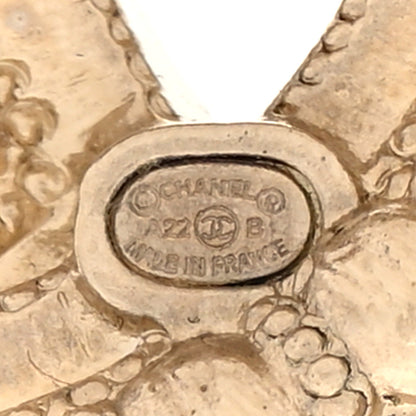 Chanel Metal Crystal CC Brooch Gold Black 3 of 4