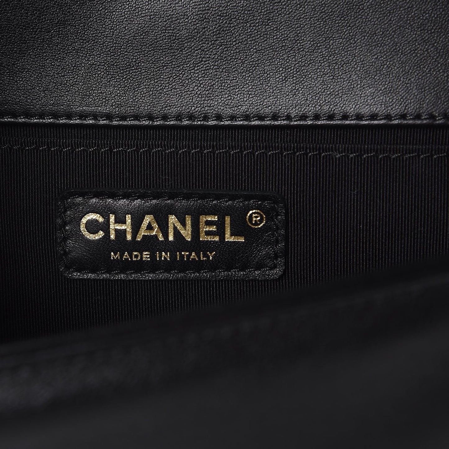 Calfskin Chevron Quilted Medium Boy Flap Black