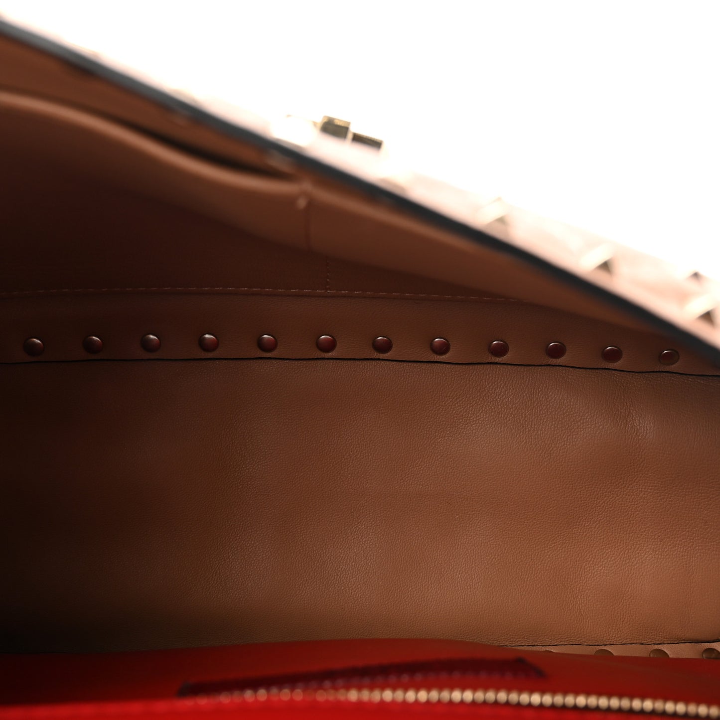 Nappa Large Rockstud Spike Shoulder Bag Poudre
