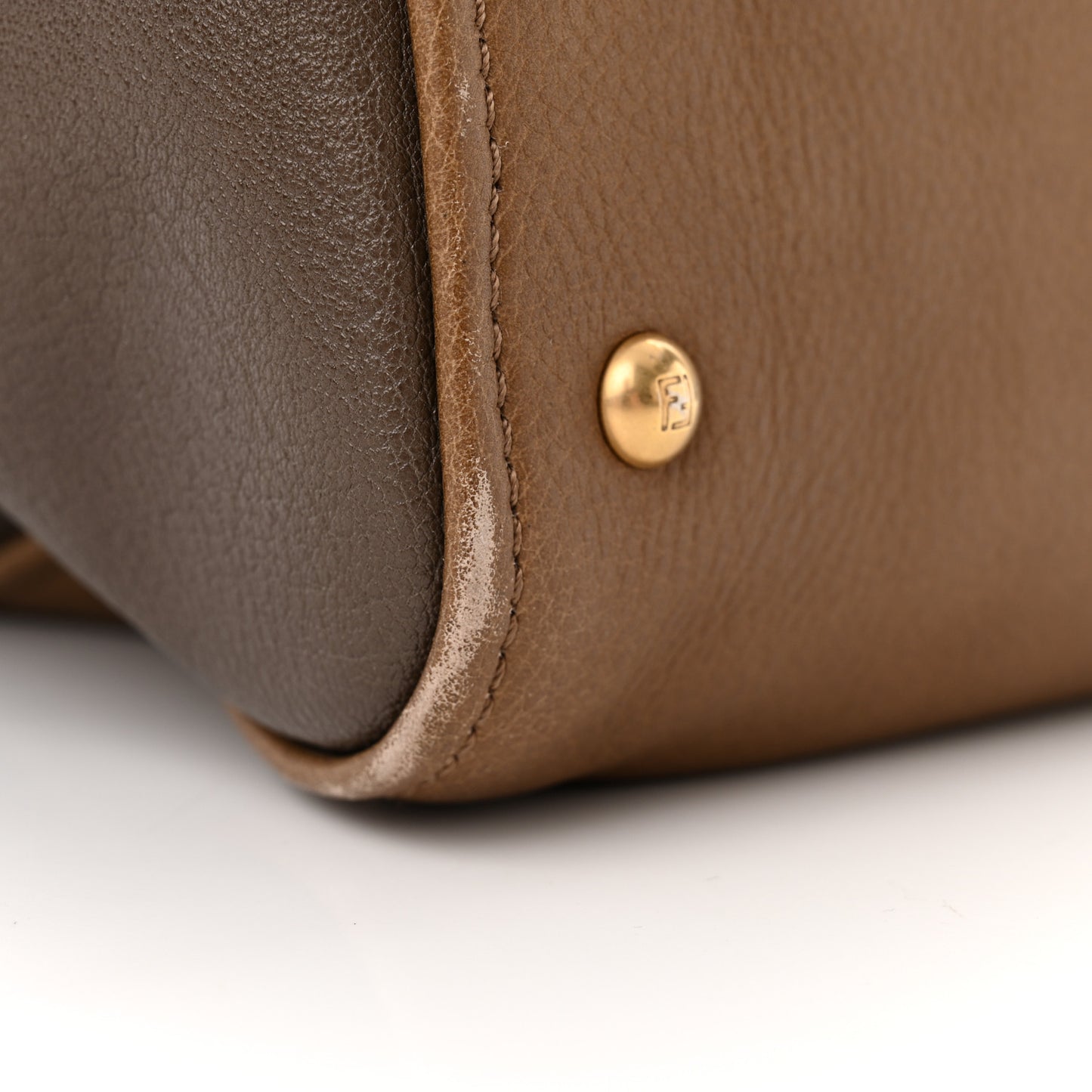Capra Vitello Saddle Colorblock Large Chameleon Tote Grigio