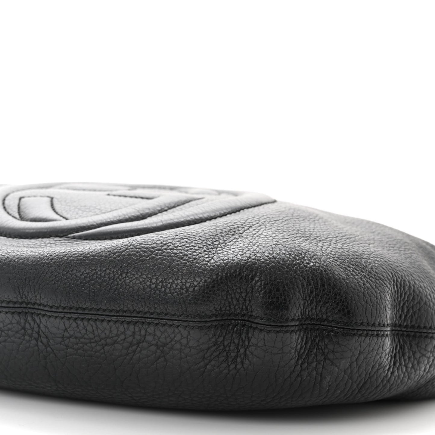 Pebbled Calfskin Medium Soho Hobo Black