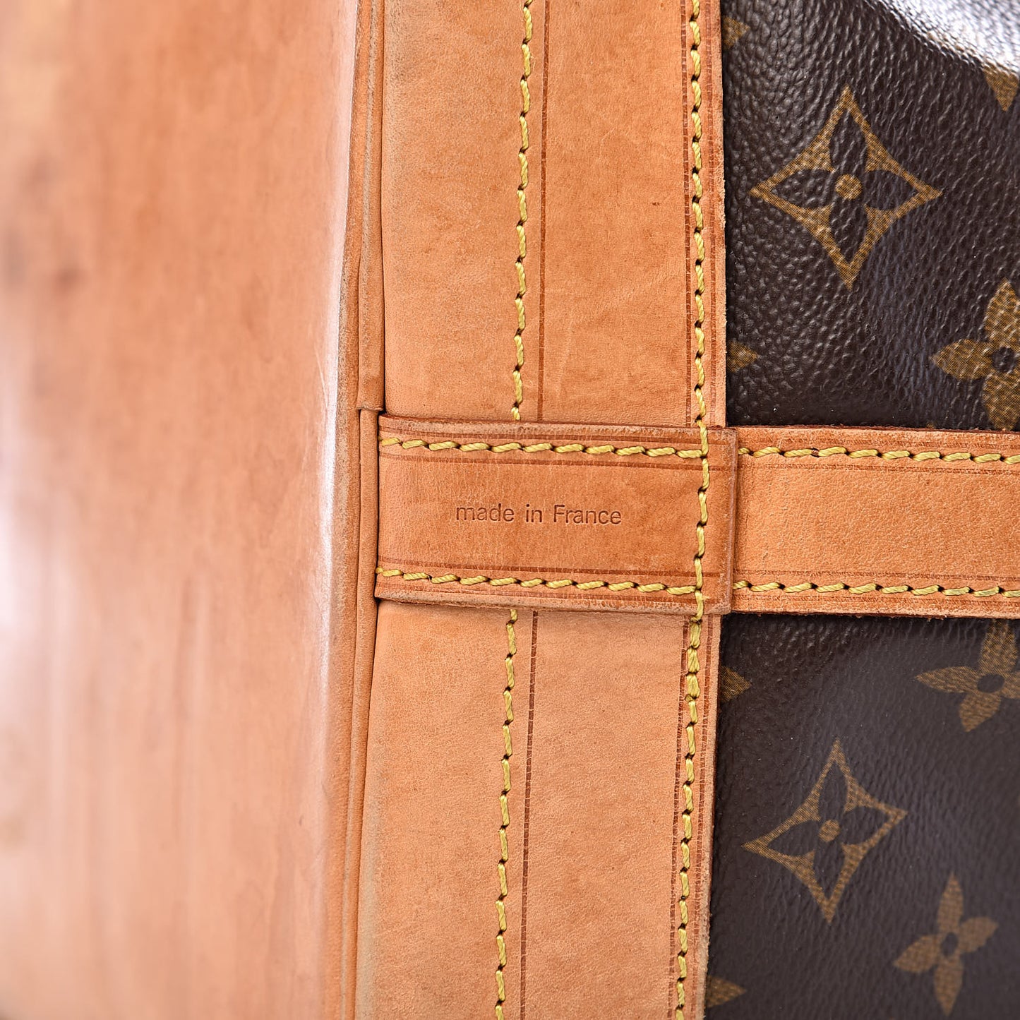 Monogram Noe