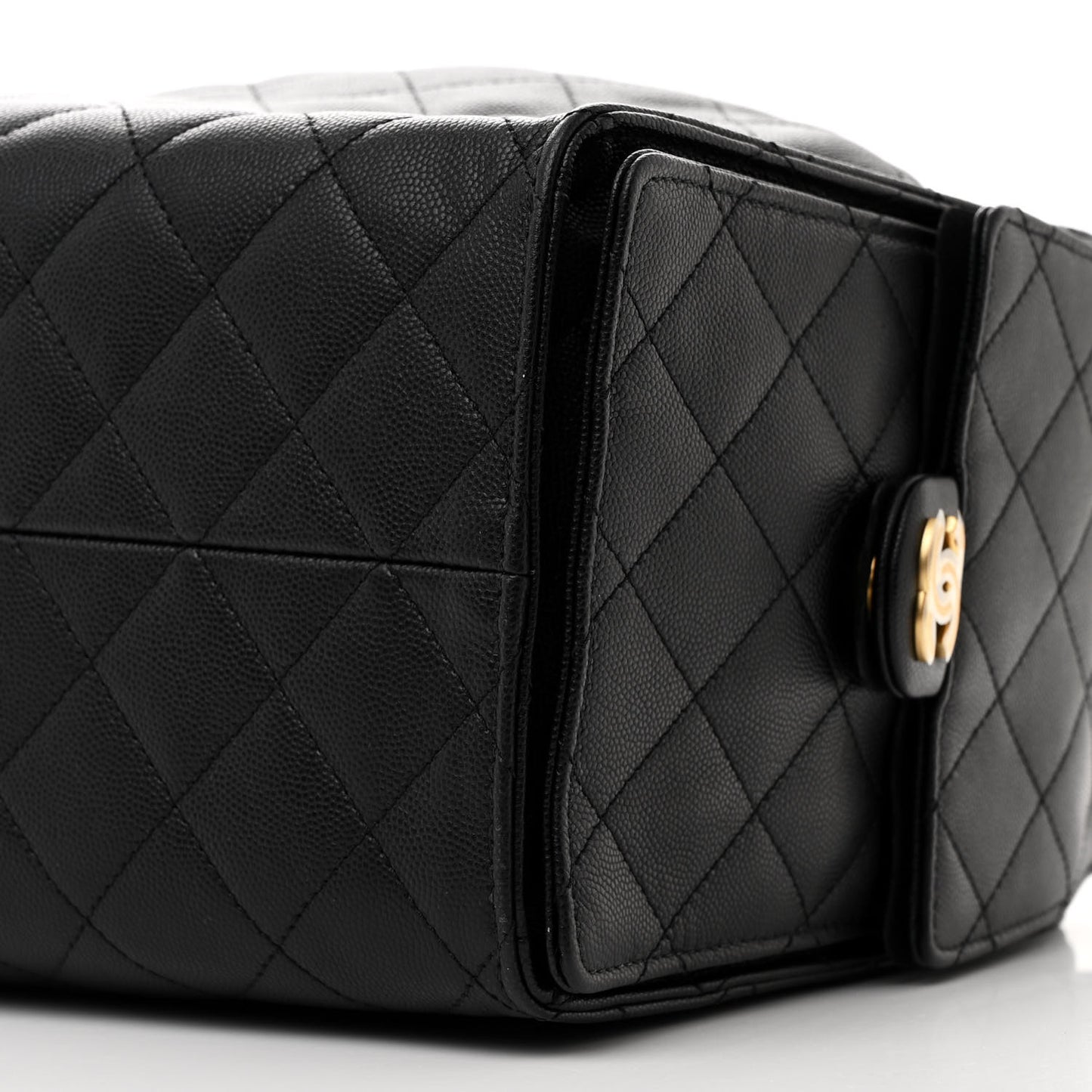 Caviar Quilted Medium Chanel 25 Handbag Black
