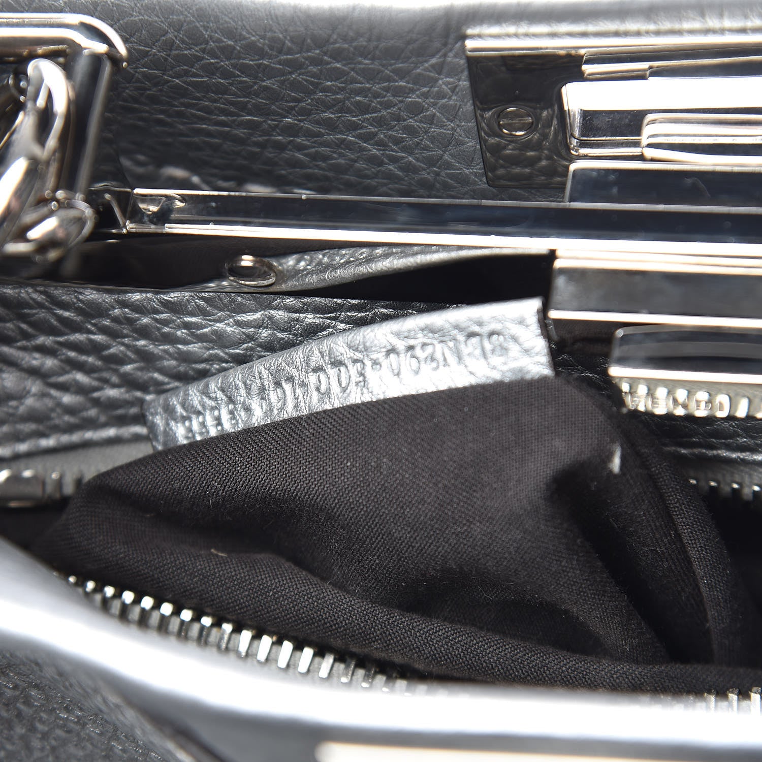 Fendi Cuoio Romano Lux Selleria Medium Peekaboo Iconic Satchel Argento 10 of 12