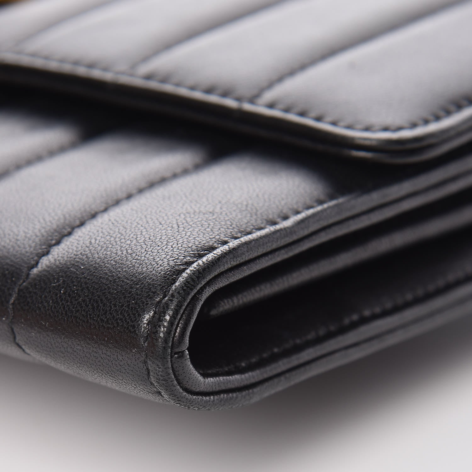 Saint Laurent Lambskin Matelasse Monogram Vicky Chain Wallet Black 6 of 14