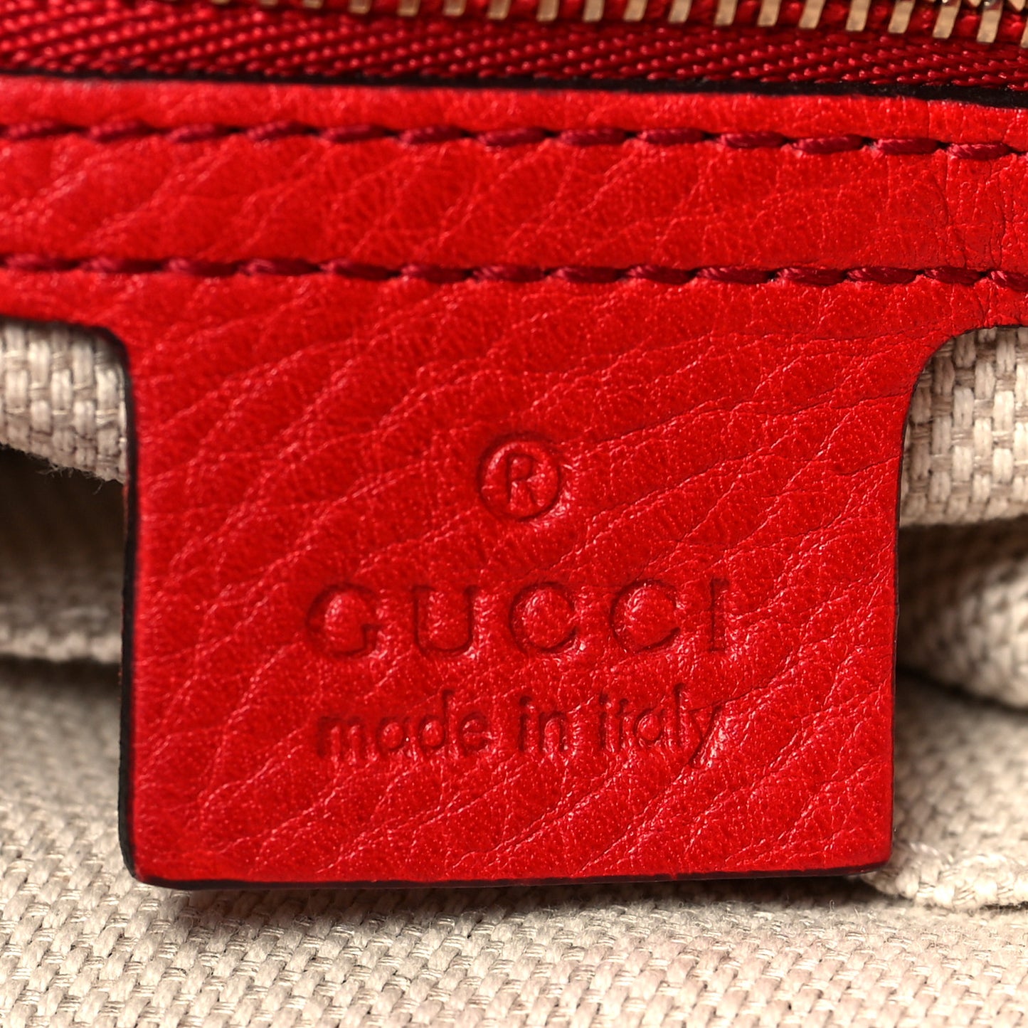 Pebbled Calfskin Medium Soho Chain Shoulder Bag Tabasco Red