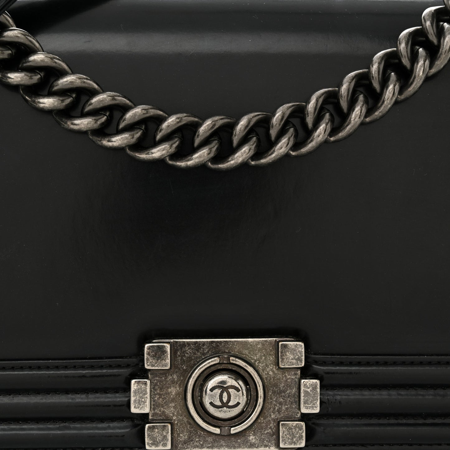 Glazed Calfskin Medium Boy Flap Black