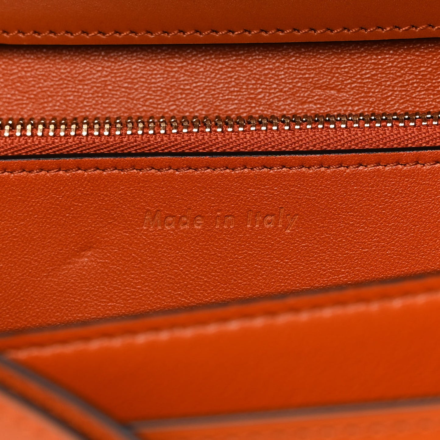 Box Calfskin Medium Classic Box Flap Bag Chestnut