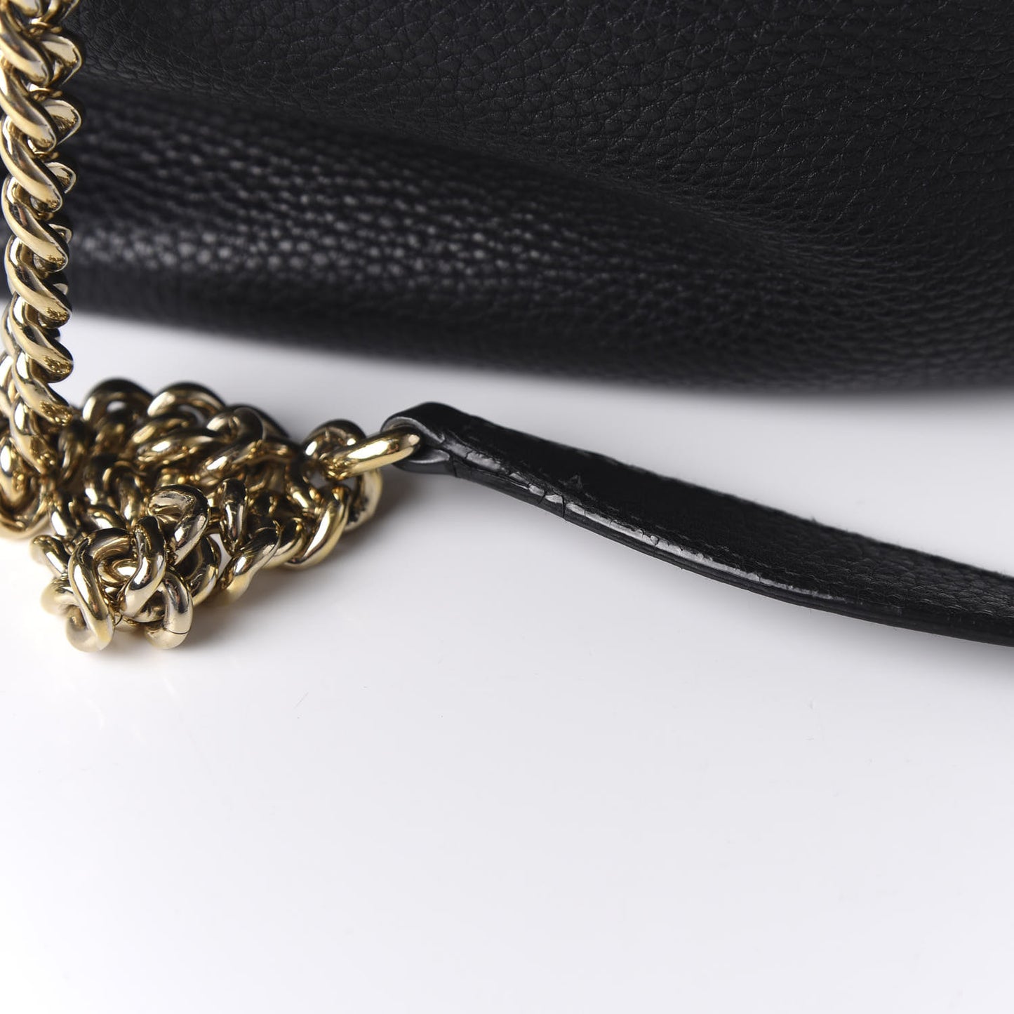 Pebbled Calfskin Medium Soho Chain Shoulder Bag Black