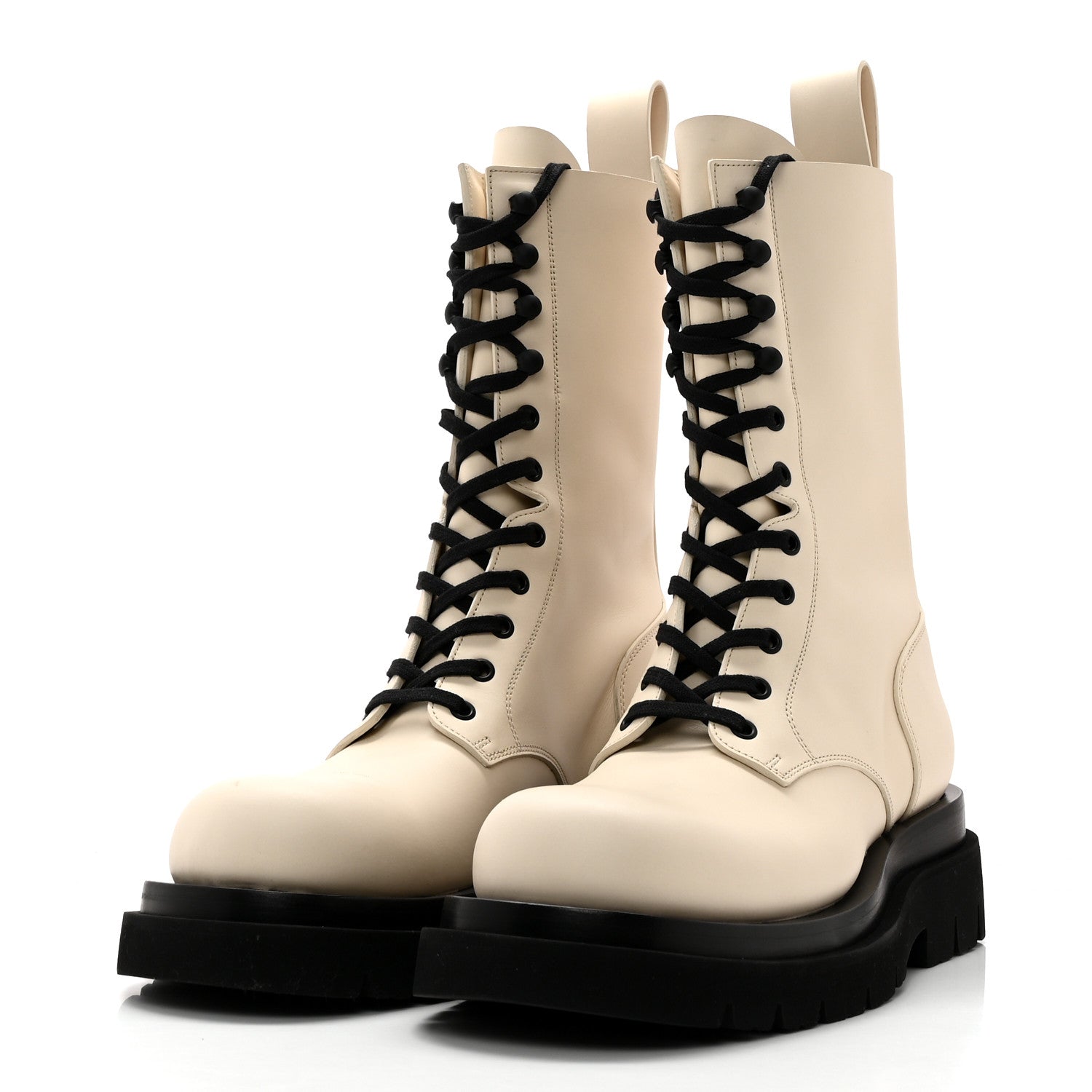 Bottega Veneta Calfskin The Lug Lace Up 55mm Boots 41 Sea Salt Black 3 of 13