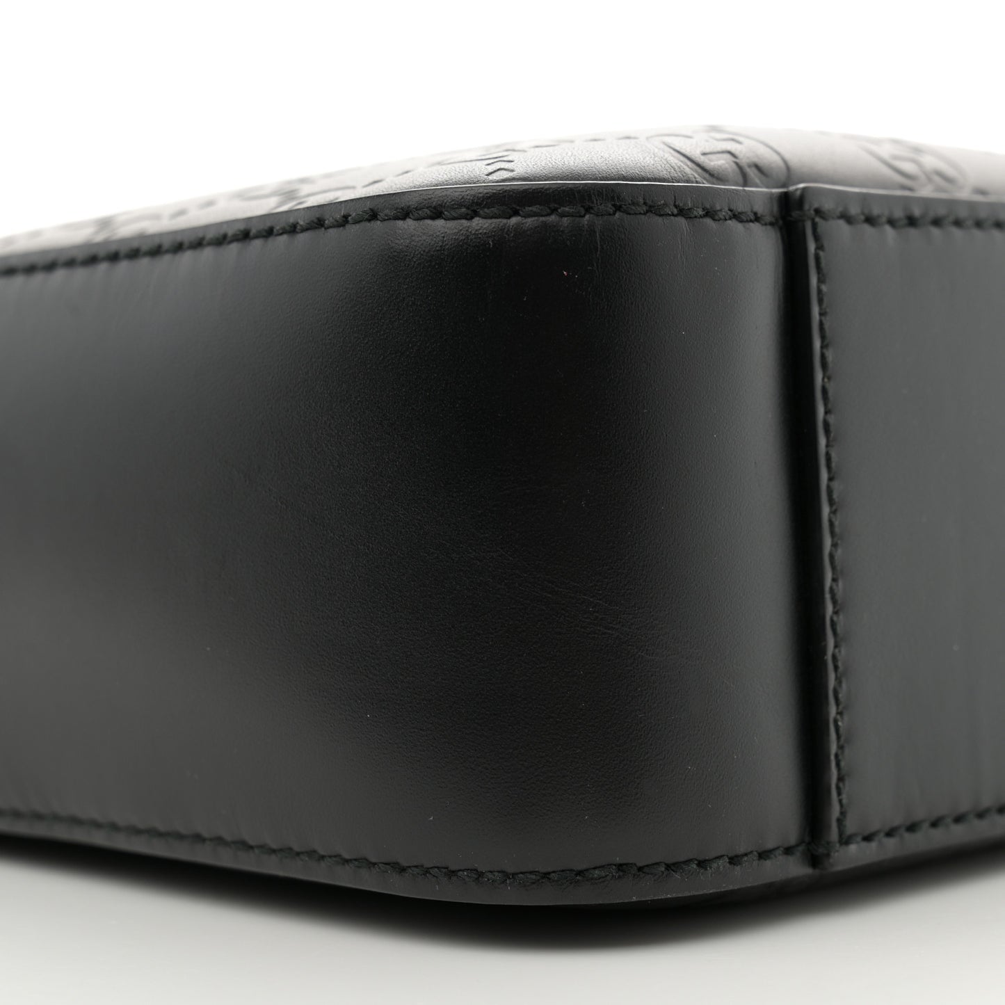 Guccissima Signature Medium Flat Messenger Bag Black