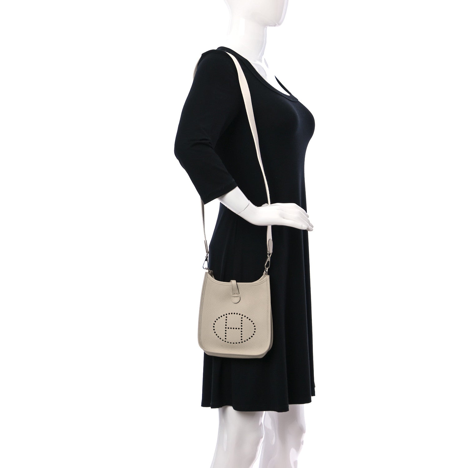 Hermes Taurillon Clemence Amazone Evelyne TPM Craie 2 of 13