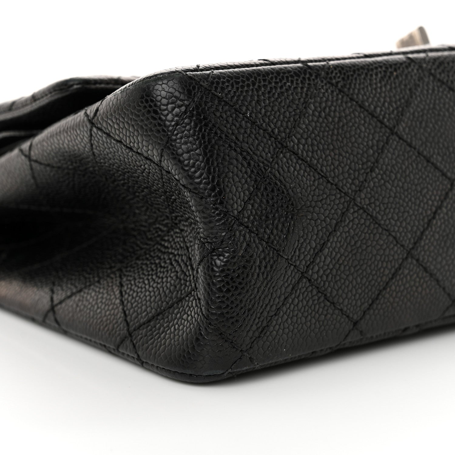 Chanel Caviar Quilted 2.55 Reissue 226 Flap Black 9 of 12