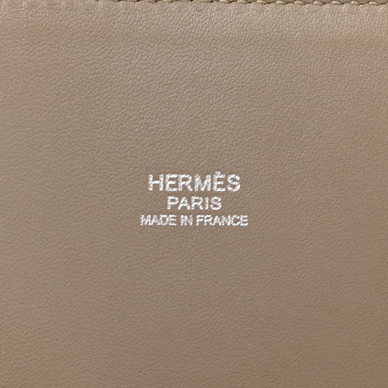 Hermes Taurillon Clemence Bolide 35 Gris Tourterelle 2 of 21