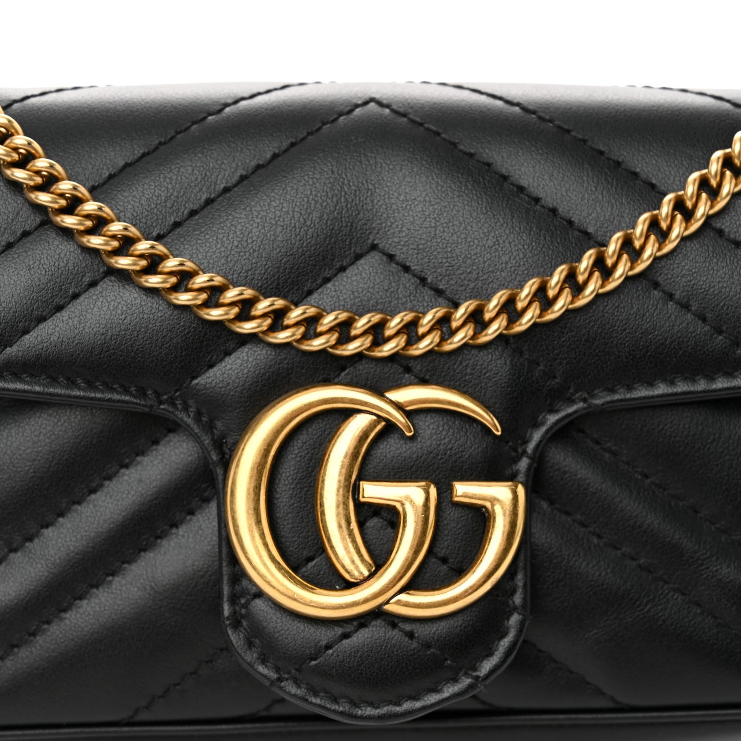 Calfskin Matelasse Super Mini GG Marmont Shoulder Bag Black