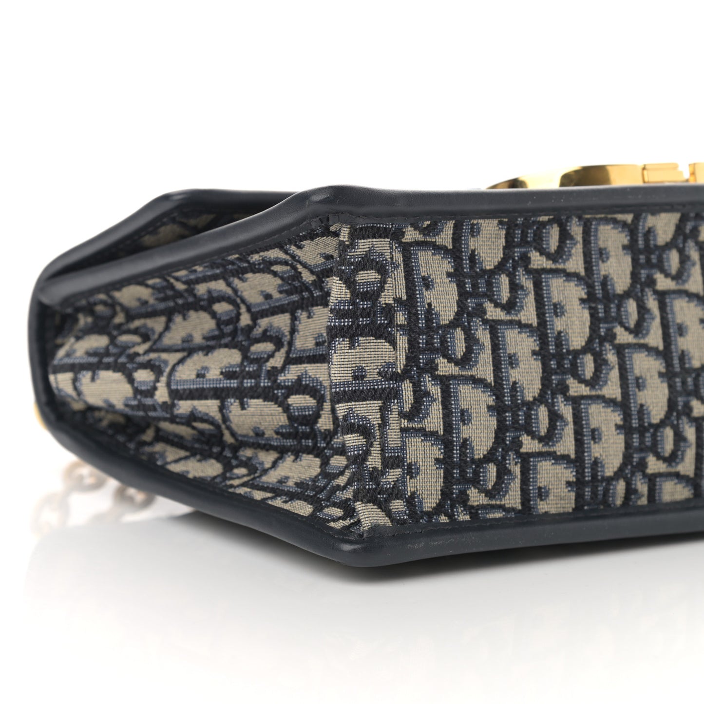 Oblique 30 Montaigne Chain Flap Bag Blue